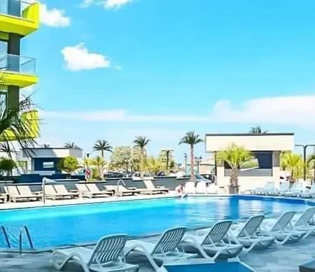 公寓 Luxury & Cu Piscina Interioara Incalzita Gym *