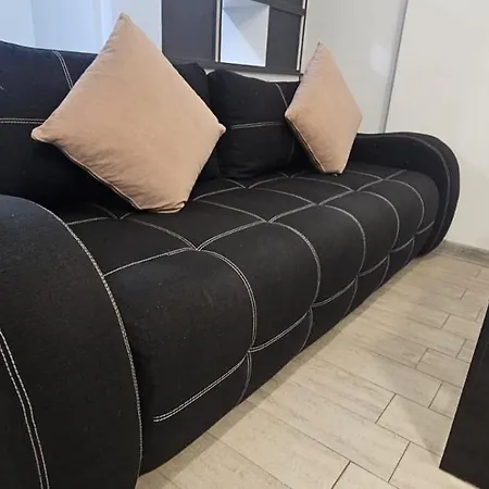Luxury & Cu Piscina Interioara Incalzita Gym * Navodari